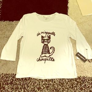 Karl Lagerfeld Paris “Choupette” 3/4 sleeve top.